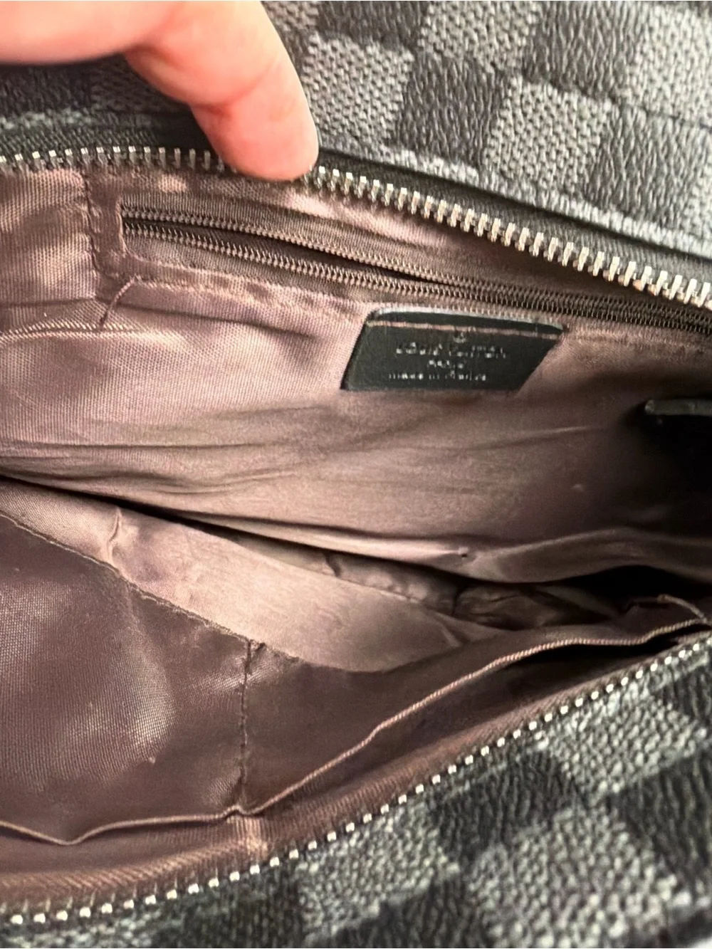 Louis Vuitton Damier Graphite Canvas Interior-View Crossbody in Black and Brown
